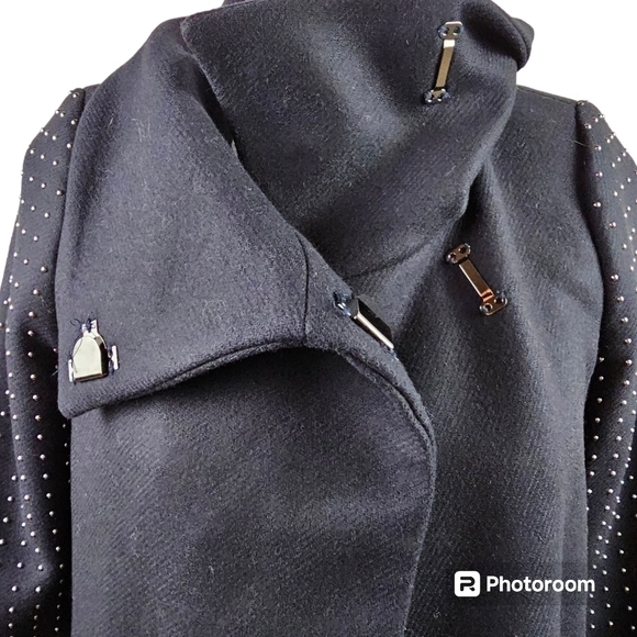 ZARA Woman Bloggers Fave Wool Blend Navy Silver Studded Coat in XS - Picture 8 of 13